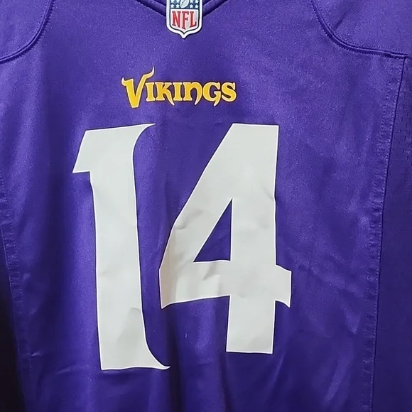 NFL Vikings Jersey Diggs #14 Size Medium - Picture 3 of 9